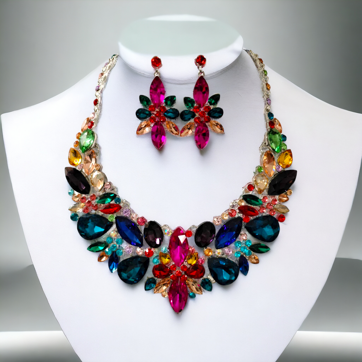 FLORAL CRYSTAL NECKLACE SET