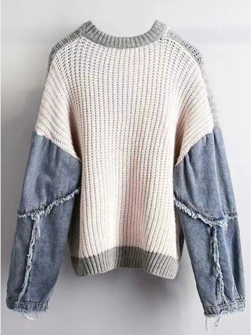 DENIM SLEEVE SWEATER